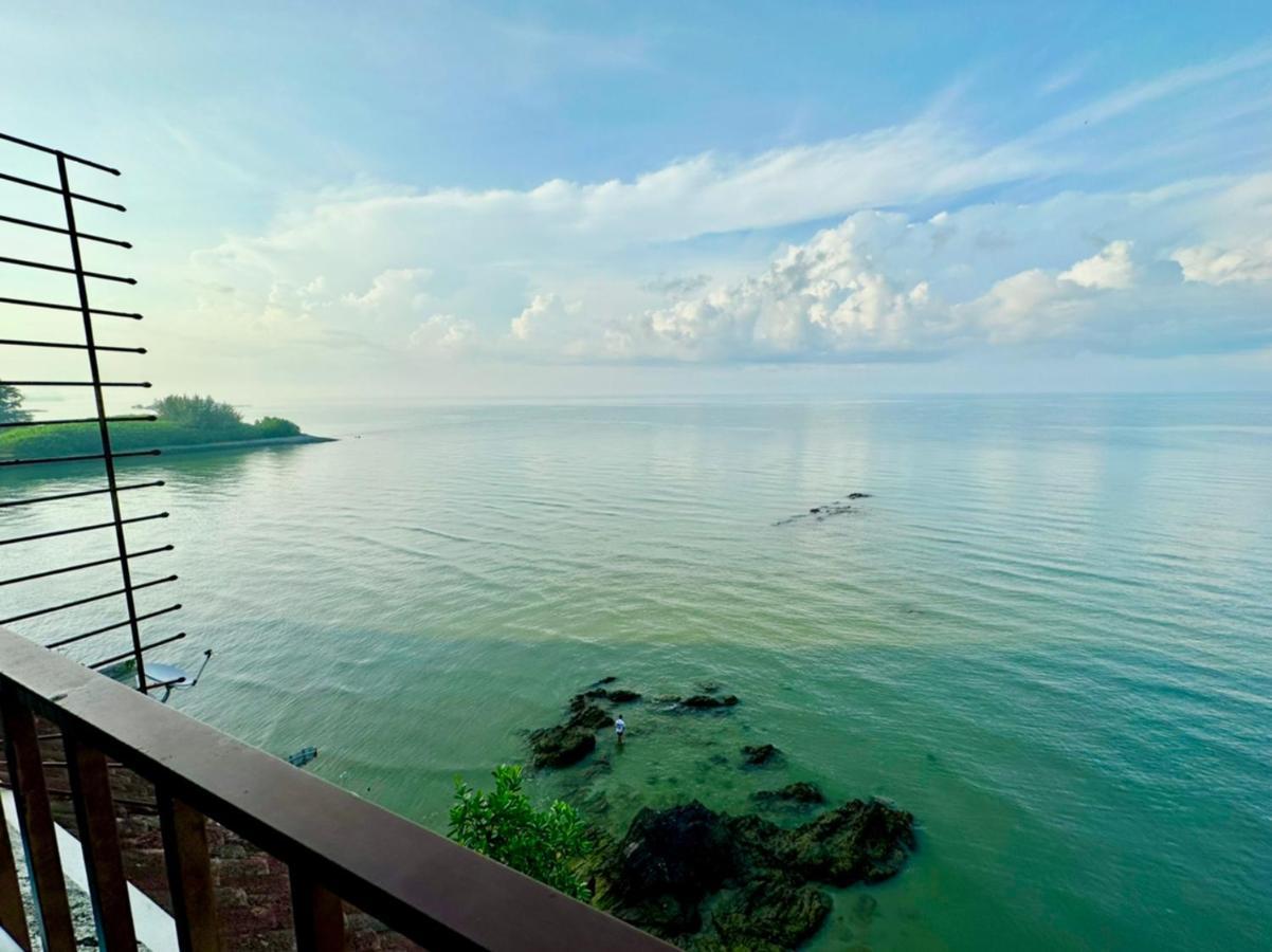 Pd Seaview Vip Staycation W Wifi Kampong Bagan Pinang Zewnętrze zdjęcie